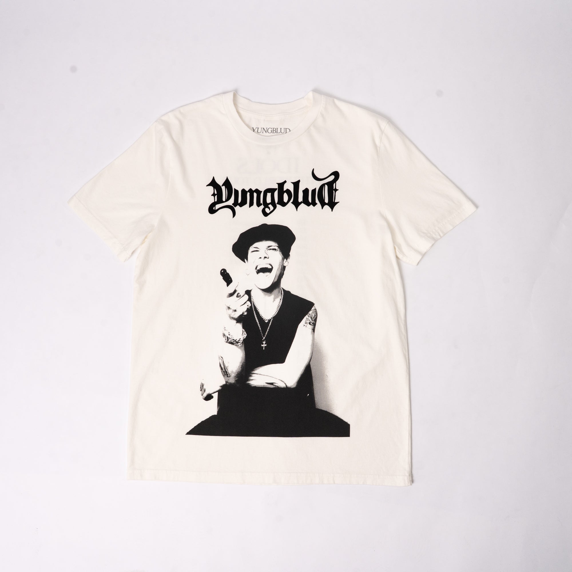 LAUGHING T-SHIRT